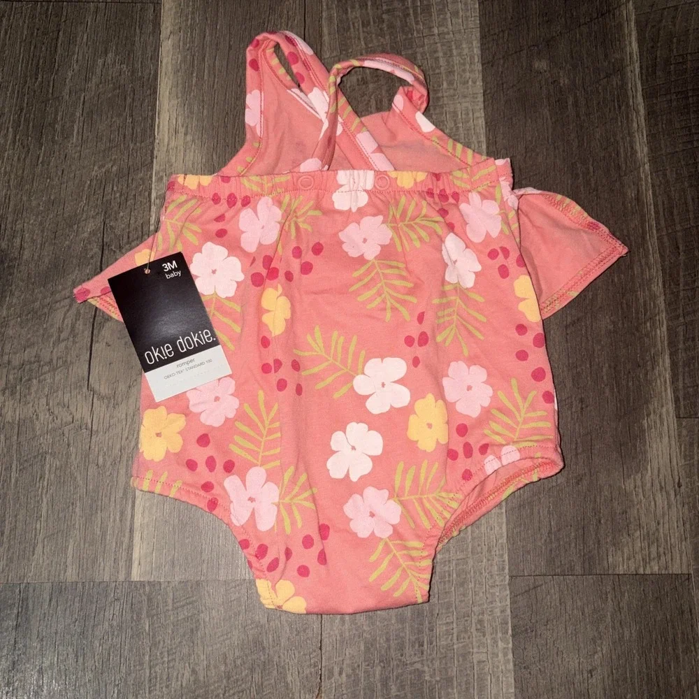 NWT Baby Girl Okie Dokie Pink Floral Bubble Romper Size 3 Months